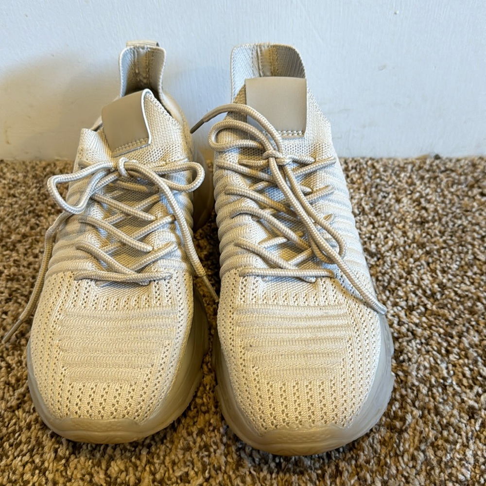 Brown Tennis Shoes